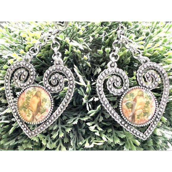 Heart Shape BIRD EARRING - Picture 1 of 5